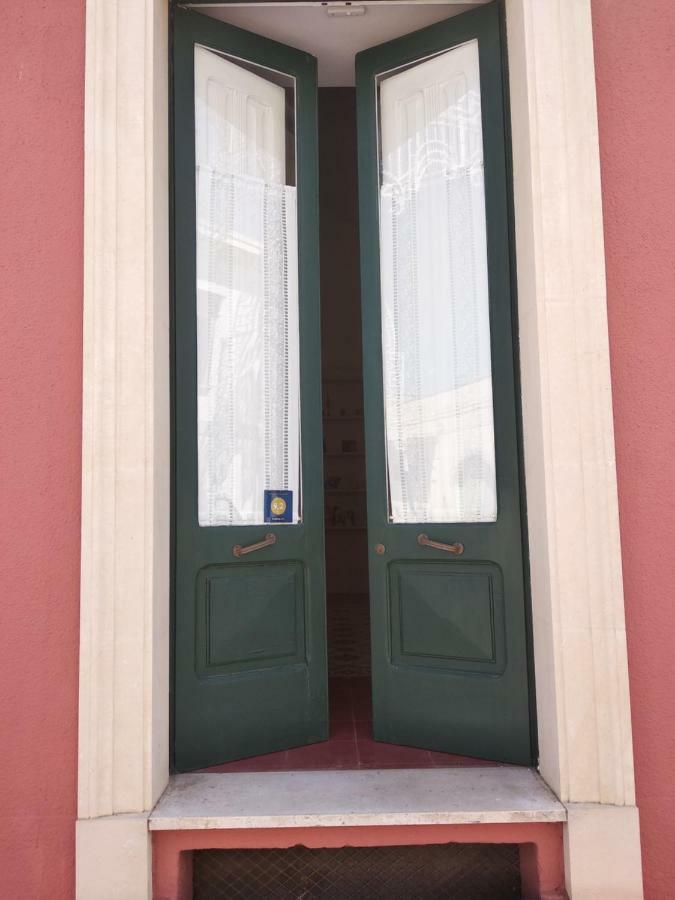 Lu Focalire Bed & Breakfast Montesano Salentino ภายนอก รูปภาพ